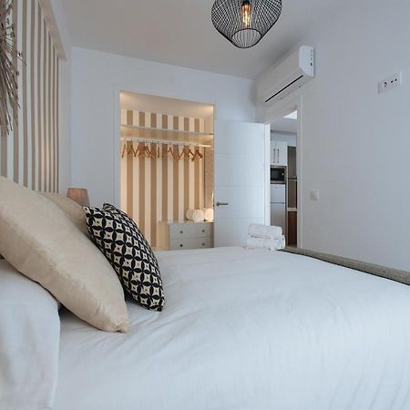 Azahares Suite Apartment Seville Ngoại thất bức ảnh