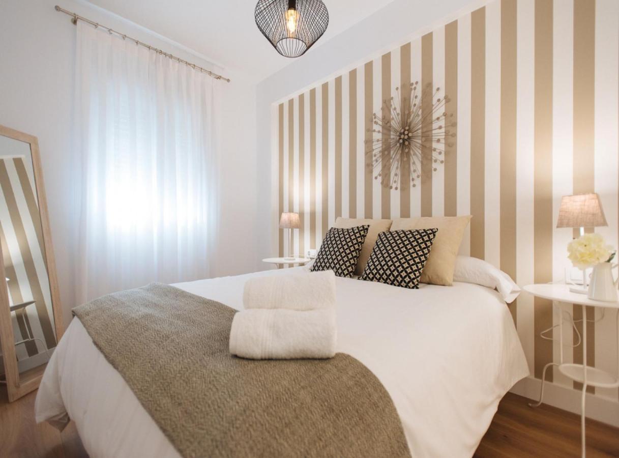 Azahares Suite Apartment Seville Ngoại thất bức ảnh