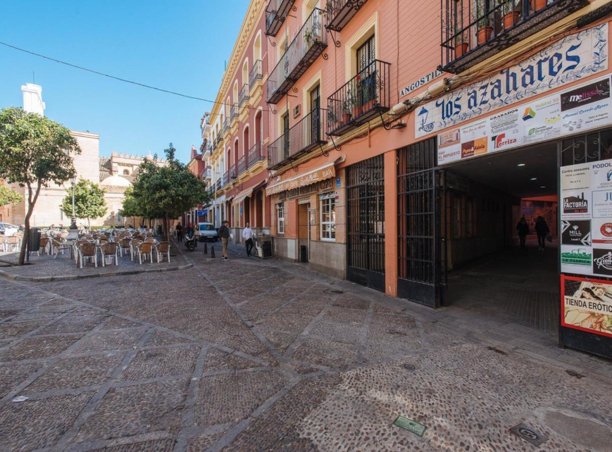 Azahares Suite Apartment Seville Ngoại thất bức ảnh